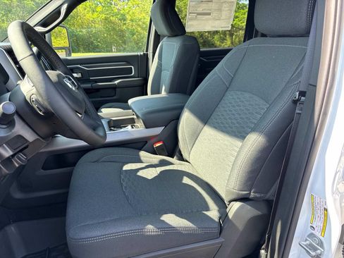New 2026 RAM 2500 Big Horn AWD/4WD image 23