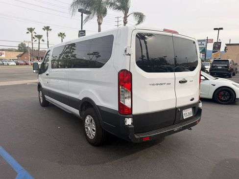 Used 2023 Ford Transit 350 XLT RWD image 5