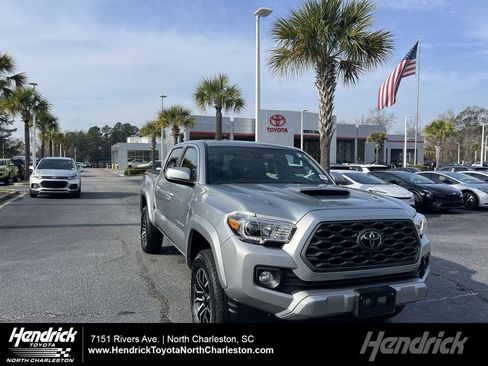 Used 2023 Toyota Tacoma TRD Sport image 1