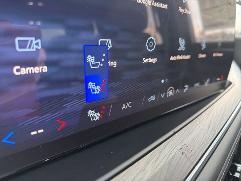 New 2026 Chevrolet Tahoe LT image 18