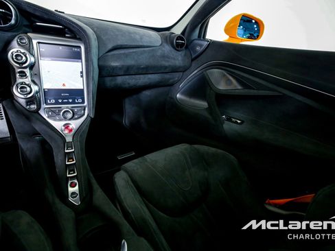 Used 2019 McLaren 720S image 15