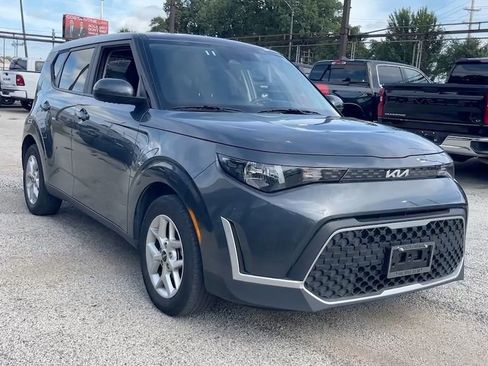 Used 2024 Kia Soul LX w/ Option Group 015 image 26