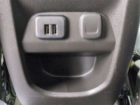 Used 2015 Chevrolet Colorado Z71 w/ Trail Boss Edition image 20