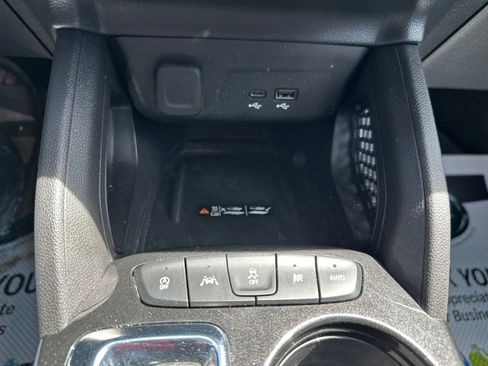 New 2025 Chevrolet TrailBlazer LT w/ Convenience Package AWD/4WD image 14