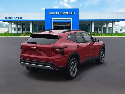 New 2026 Chevrolet Trax LT w/ Driver Confidence Package image 6