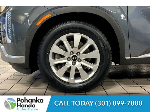 Used 2023 Hyundai Palisade SEL image 8