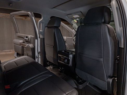 Used 2022 Chevrolet Silverado 2500 LTZ w/ LTZ Plus Package image 27