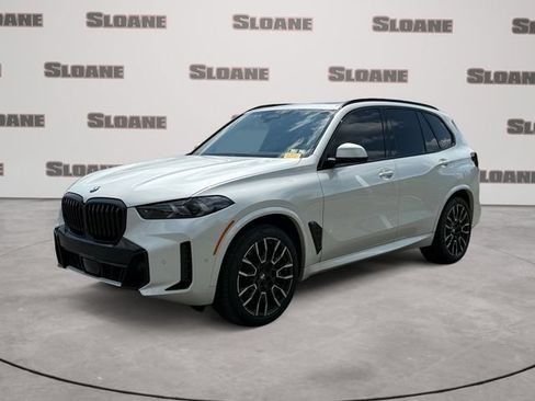 Used 2024 BMW X5 xDrive40i w/ Executive Package AWD/4WD image 1