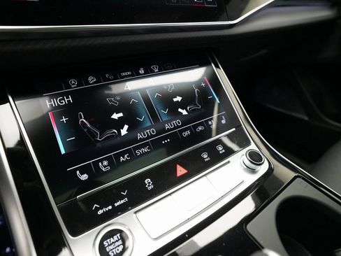 New 2026 Audi Q8 Prestige image 22