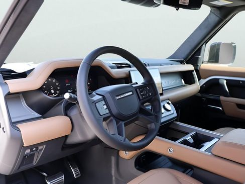 New 2025 Land Rover Defender 130 V8 image 17