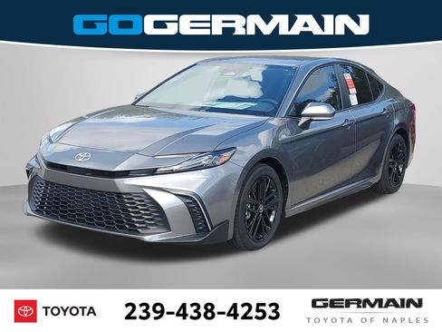 Used 2026 Toyota Camry SE w/ Multimedia Upgrade Package FWD image 1