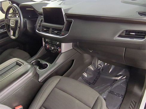 Certified 2022 GMC Yukon XL SLE w/ Gmc Pro Safety Plus Package image 28