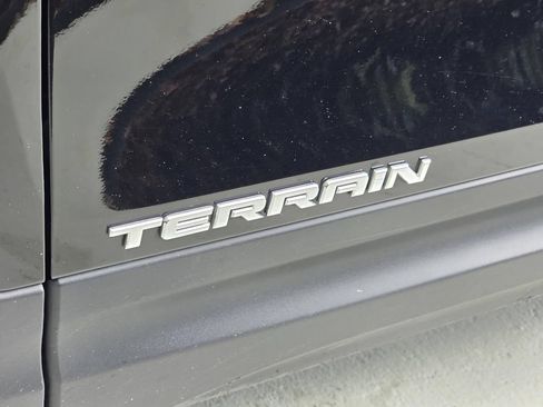 Used 2020 GMC Terrain SLT w/ Preferred Package FWD image 29