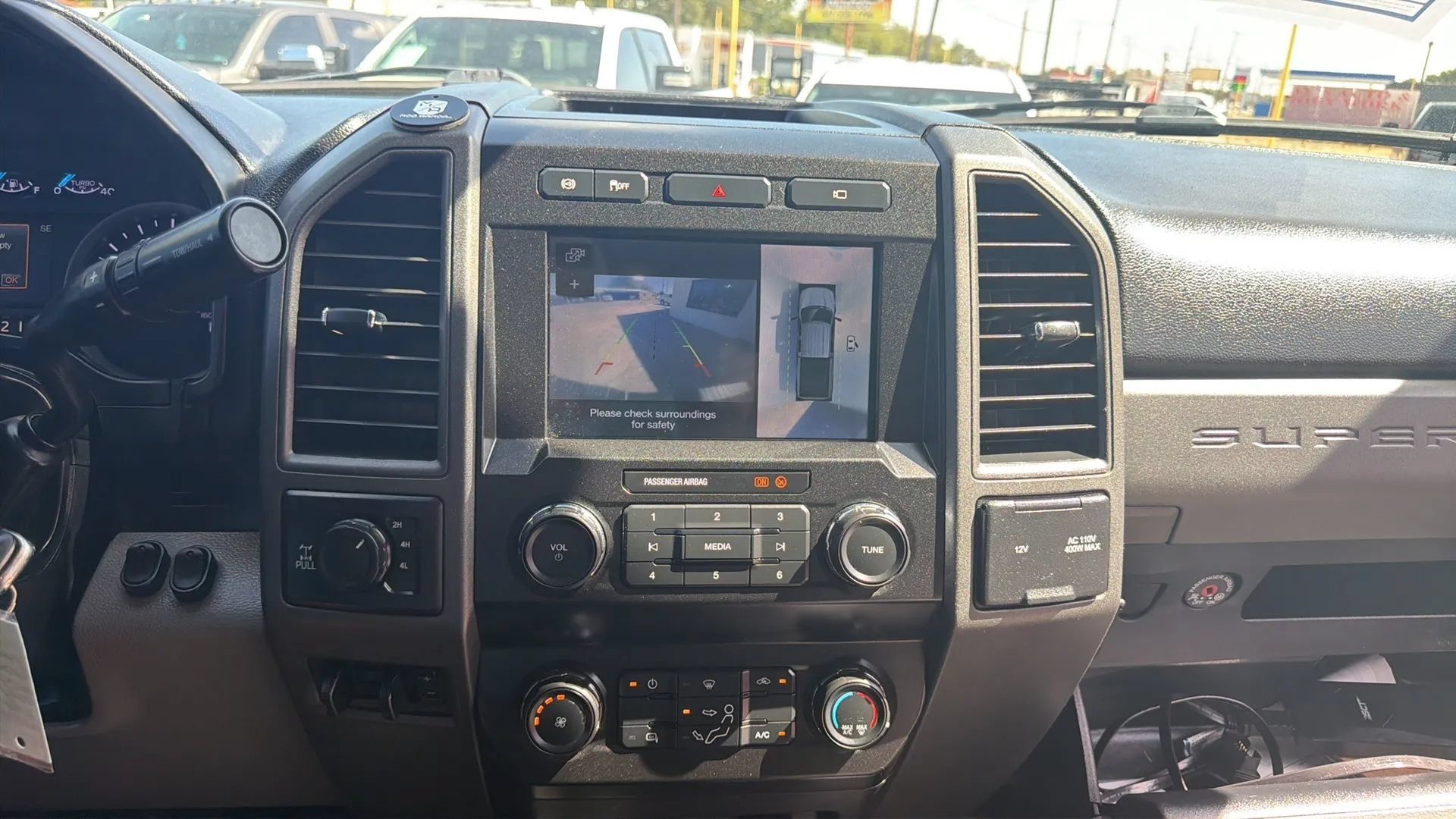 Used 2019 Ford F250 XL w/ STX Appearance Package AWD/4WD image 22