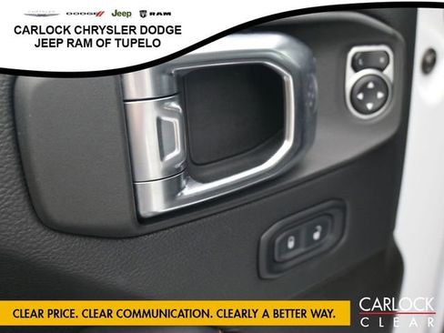 Used 2025 Jeep Wrangler Sahara w/ Safety Group AWD/4WD image 10