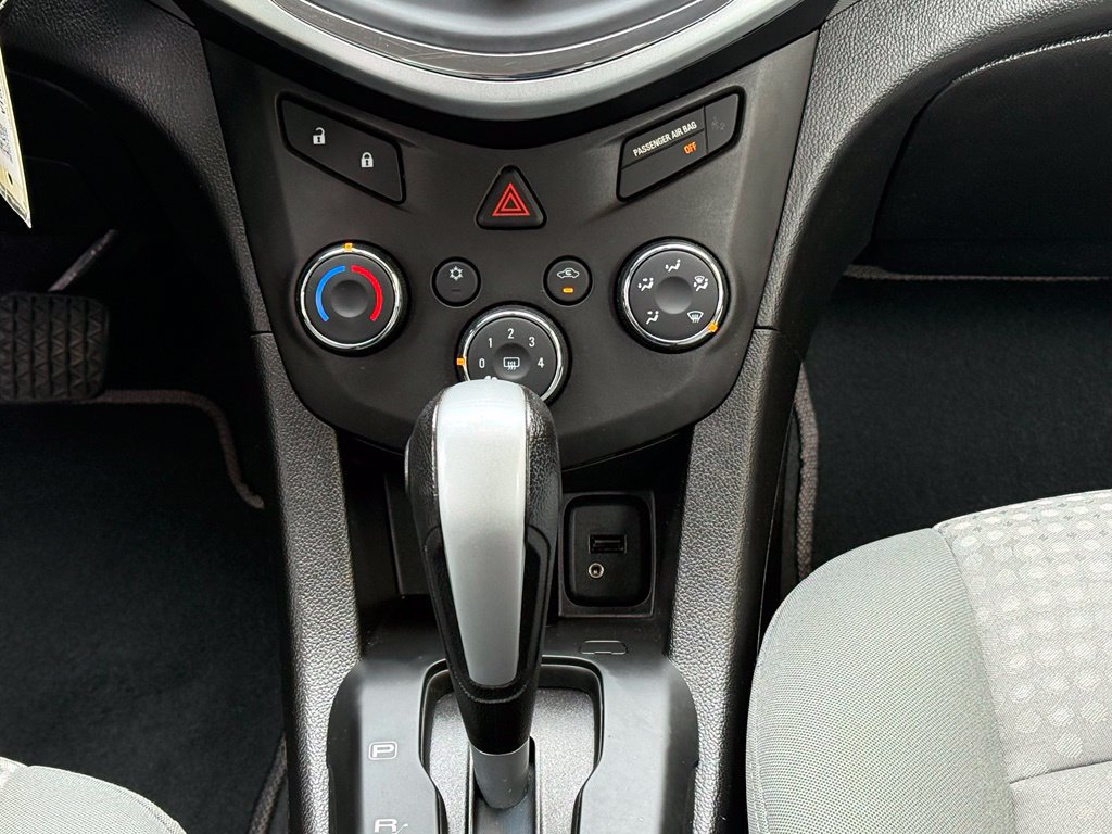Used 2017 Chevrolet Sonic LS FWD image 19