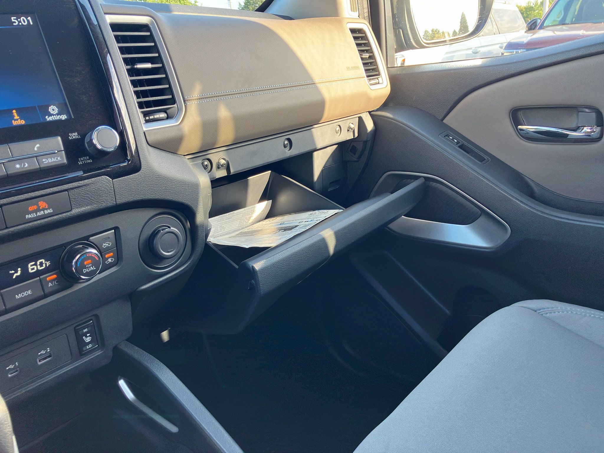 Used 2022 Nissan Frontier SV AWD/4WD image 24