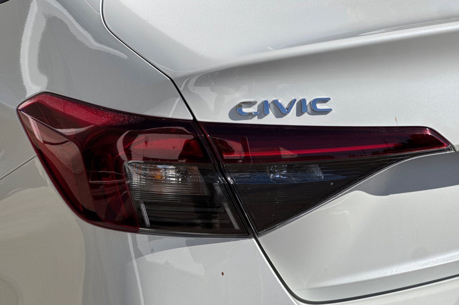 Used 2025 Honda Civic LX image 28