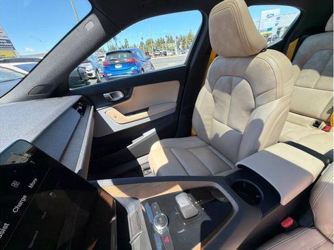 Used 2022 Polestar Polestar 2 w/ Performance Package AWD/4WD image 14