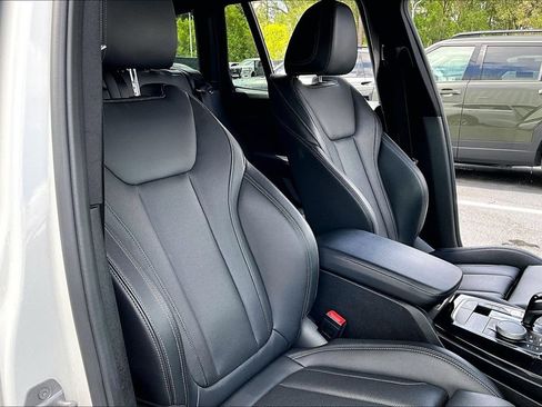 Used 2022 BMW X3 xDrive30i AWD/4WD image 29