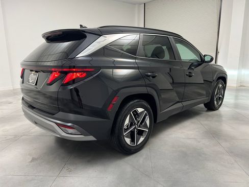 Used 2025 Hyundai Tucson SEL FWD image 7