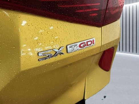 Used 2021 Kia Seltos SX w/ SX Sunroof Package image 24