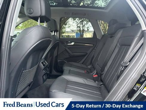 Used 2018 Audi Q5 2.0T Premium Plus w/ Premium Plus Package AWD/4WD image 16