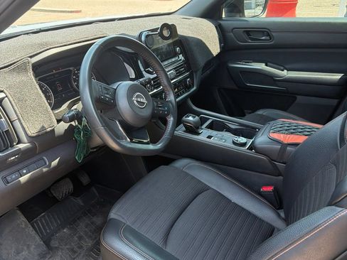Used 2024 Nissan Pathfinder Rock Creek AWD/4WD image 13