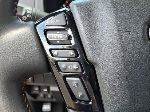 Used 2025 Nissan Frontier PRO-4X w/ Pro Premium Package AWD/4WD image 20