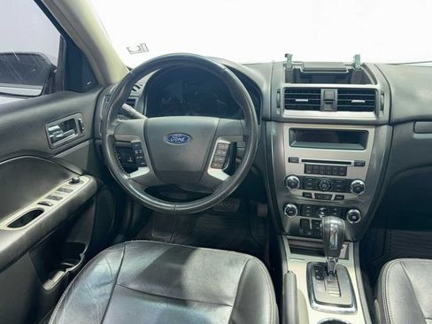 Used 2011 Ford Fusion SEL w/ 302A Rapid Spec Order Code AWD/4WD image 17