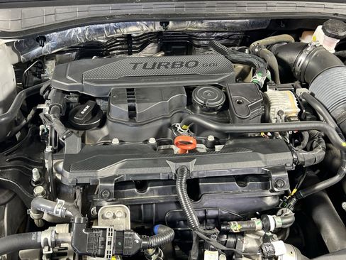 Used 2023 Kia K5 GT-Line image 29