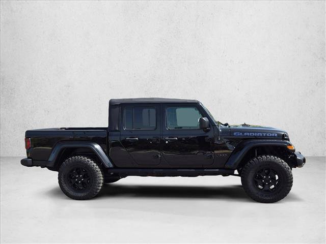 Used 2021 Jeep Gladiator Sport AWD/4WD image 4