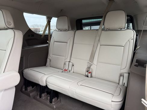 Used 2021 GMC Yukon XL Denali RWD image 22