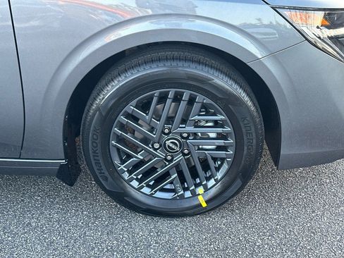 New 2026 Nissan Sentra SV w/ SV Convenience Package FWD image 12