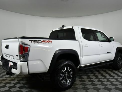 Used 2023 Toyota Tacoma TRD Off-Road image 10