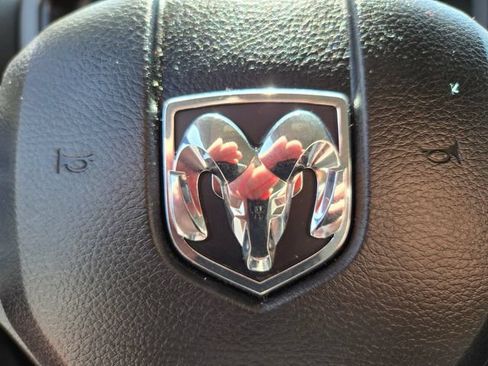 Used 2020 RAM 1500 Tradesman w/ Chrome Appearance Group AWD/4WD image 32