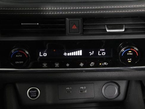 Certified 2023 Nissan Rogue SV AWD/4WD image 22