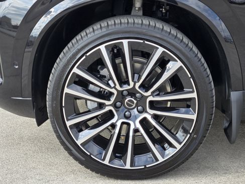 New 2026 Volvo XC90 B6 Ultra w/ Protection Package Premier image 13