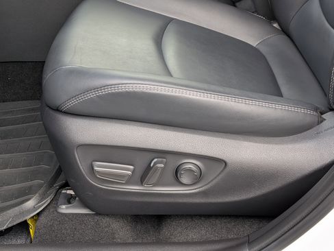 Certified 2024 Toyota RAV4 XLE Premium AWD/4WD image 15