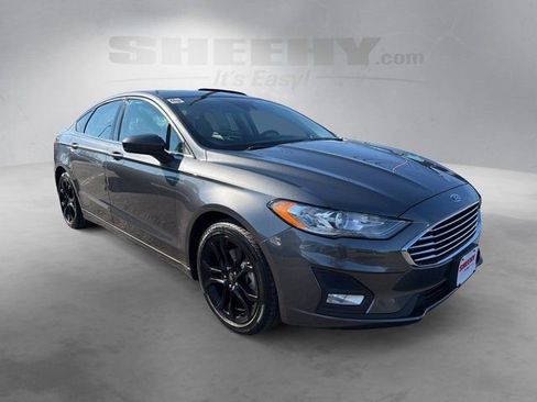 Certified 2019 Ford Fusion SE w/ Equipment Group 151A image 2