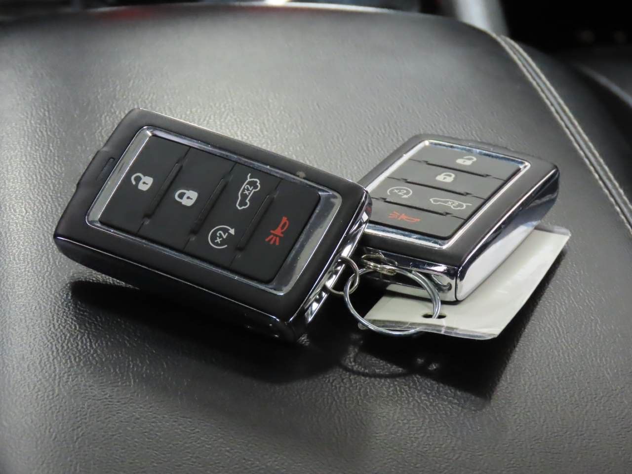 Used 2022 Jeep Grand Cherokee L Limited RWD image 19