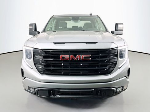 Used 2024 GMC Sierra 1500 Elevation w/ X31 Off-Road Package AWD/4WD image 3