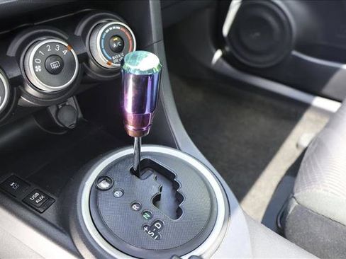 Used 2011 Scion tC FWD image 19