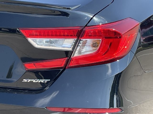 Used 2019 Honda Accord Sport image 6