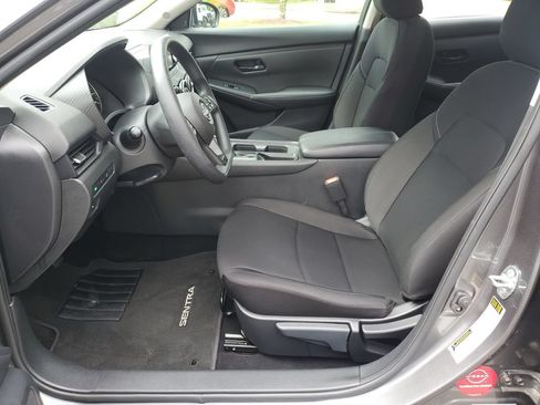 Certified 2025 Nissan Sentra S FWD image 16