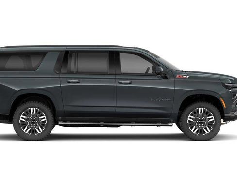 New 2026 Chevrolet Suburban Z71 w/ Comfort Package AWD/4WD image 28