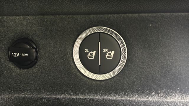 Used 2025 Genesis GV80 3.5T AWD/4WD image 30