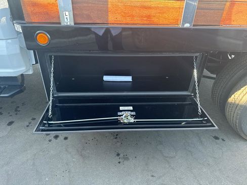 New 2024 Ford F450 XL w/ XL Chrome Package image 8