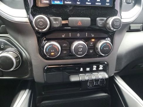 Used 2022 RAM 1500 Big Horn image 12