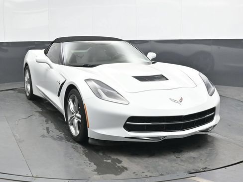 Used 2017 Chevrolet Corvette Stingray Convertible w/ 1LT RWD image 5